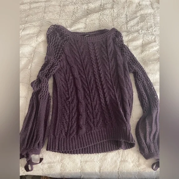 Express knit sweater - Picture 1 of 10